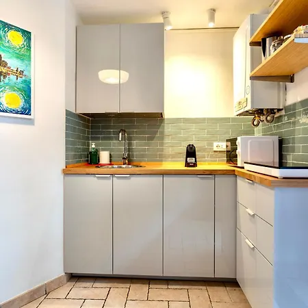 San Lorenzo Flat Rom