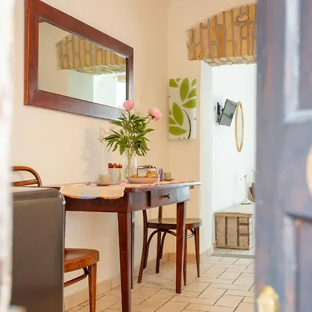 San Lorenzo Flat