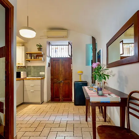 San Lorenzo Flat * Rome